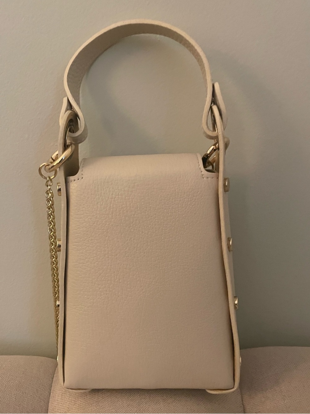 Cream Italian Leather Bag with Gold Bee Accent - Picture 4 of 9